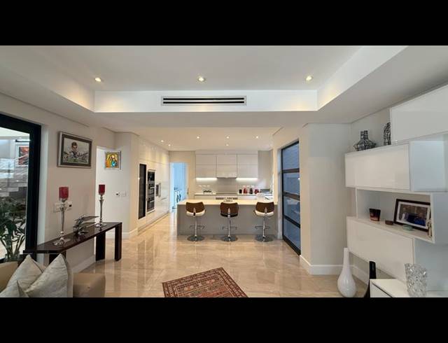 4 BEDROOM HOUSE FOR SALE IN STEYN CITY